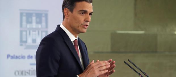 El presidente Pedro Sánchez opina que Generalitat debe pasar al diálogo real El presidente Pedro Sánchez opina que Generalitat debe pasar al diálogo real
