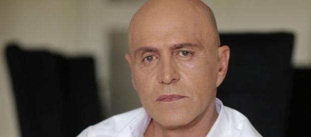 Kiko Matamoros reacciona por relación de Spina con Makoke Kiko Matamoros reacciona por relación de Spina con Makoke