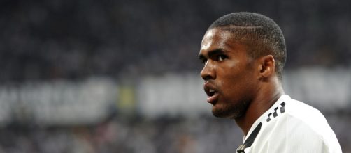 Juventus, Douglas Costa titolare al posto di CR7