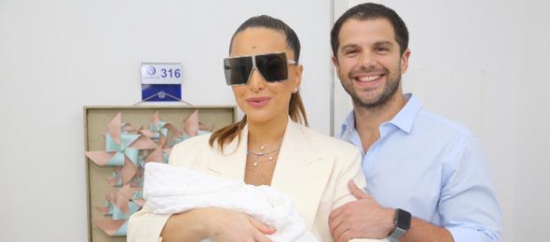 Sabrina fala que a filha é a cara de Duda Nagle. (Reprodução) Sabrina fala que a filha é a cara de Duda Nagle. (Reprodução)