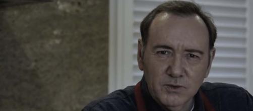 After facing charges of sexual misconduct in court, Kevin Spacey posted a bizarre video which is going viral. [Image Kevin Spacey/YouTube]