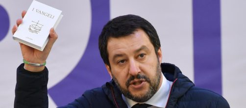 Matteo Salvini e la gaffe sui social