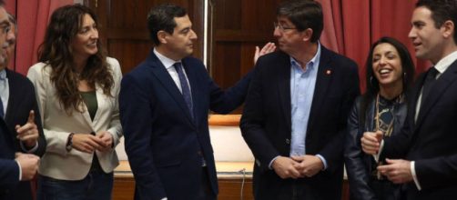 PP y Ciudadanos llegan a un acuerdo de cómo quedará la Junta y el Parlamento de Andalucía
