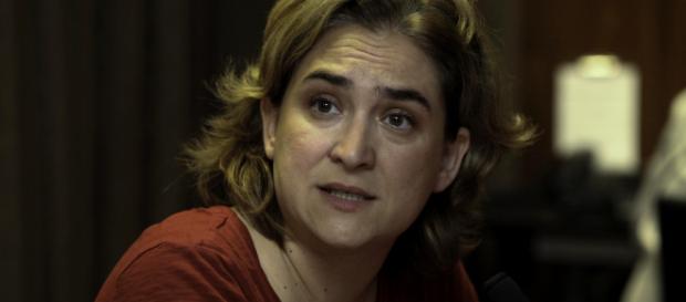 Archivo:Barcelona, rueda de prensa con Ada Colau.jpg - Wikipedia ... - wikipedia.org Archivo:Barcelona, rueda de prensa con Ada Colau.jpg - Wikipedia ... - wikipedia.org