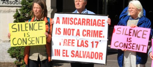 A US Human Rights Delegation to El Salvador, protesting the treatment of Ms. Cortez and others. Image via Flickr, Creative Commons license 2.0