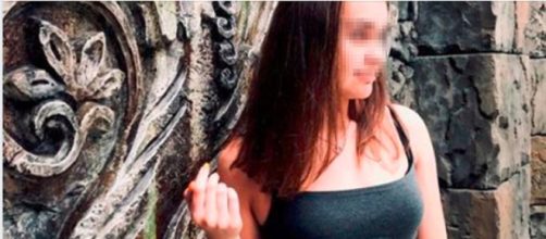 Promessa del nuoto uccisa a 16 anni con 30 coltellate dal fidanzato: “Voleva lasciarmi” - Fanpage.it