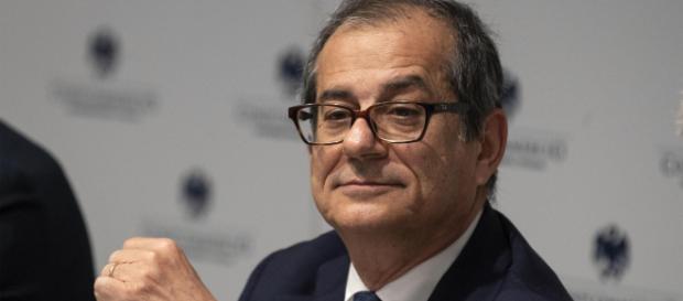 Il ministro dell'Economia Giovanni Tria durante la sua audizione in Commissione Bilancio alla Camera. Il ministro dell'Economia Giovanni Tria durante la sua audizione in Commissione Bilancio alla Camera.