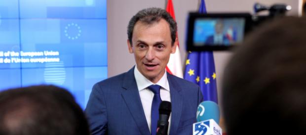 Pedro Duque el primer ministro que intentará cambiar la ley Pedro Duque el primer ministro que intentará cambiar la ley