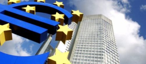 Se non aggiustiamo l'euro l'economia resterà in panne