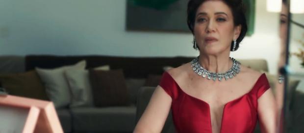 Valentina se surpreende com Gabriel no casarão que pertenceu a Egídio (Reprodução/Globo) Valentina se surpreende com Gabriel no casarão que pertenceu a Egídio (Reprodução/Globo)