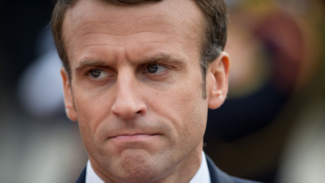 Emmanuel Macron : les pétitions pour une destitution se multiplient