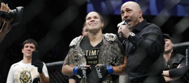 Nunes puede ser considerada la peleadora femenil más importante en la historia. www.mmamania.com Nunes puede ser considerada la peleadora femenil más importante en la historia. www.mmamania.com