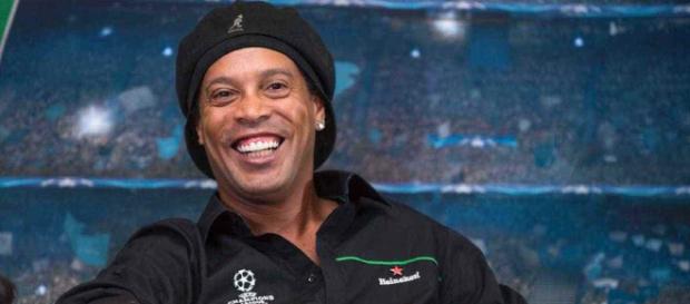 Ronaldinho passará virada de ano em Búzios. (Fonte: SporTV) Ronaldinho passará virada de ano em Búzios. (Fonte: SporTV)