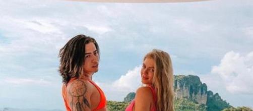 Whindersson Nunes e Luísa Sonza de biquíni em um Iate. (Reprodução: Instagram)