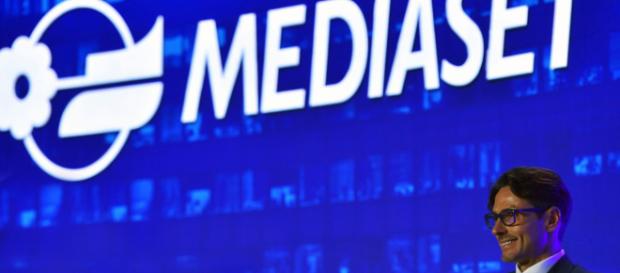 Casting per figuranti per Mediaset e per hostess per GiZa Eventi Casting per figuranti per Mediaset e per hostess per GiZa Eventi