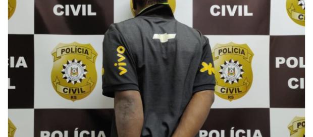 O homem foi preso pela Polícia Civil O homem foi preso pela Polícia Civil