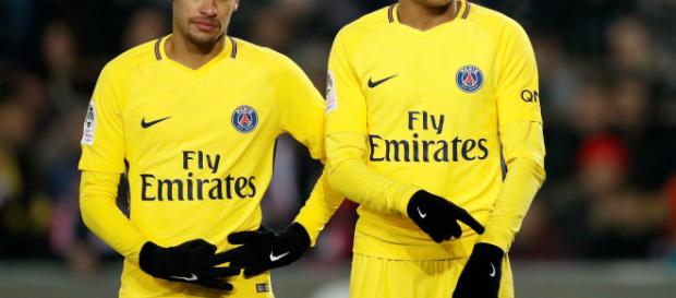 Classement Ballon d'Or 2017 : retrouvez le palmarès complet ... - lefigaro.fr Classement Ballon d'Or 2017 : retrouvez le palmarès complet ... - lefigaro.fr