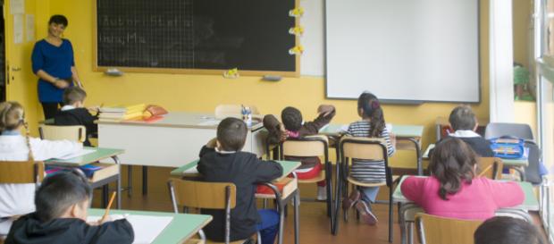 Friuli: rimedia un 3 all'interrogazione d'inglese. Studente modello denuncia l'insegnante. Friuli: rimedia un 3 all'interrogazione d'inglese. Studente modello denuncia l'insegnante.