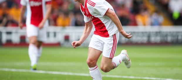 Mercato | Mercato - PSG : Frenkie De Jong avec l'Ajax - le10sport.com Mercato | Mercato - PSG : Frenkie De Jong avec l'Ajax - le10sport.com