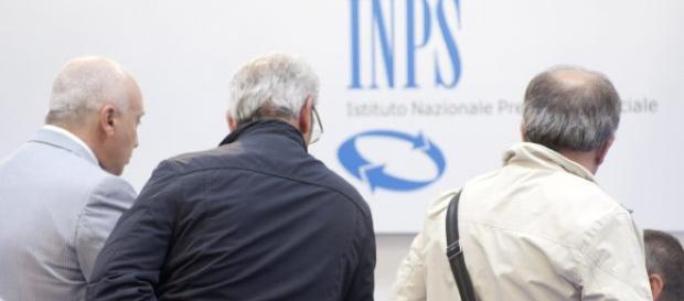 Pensioni anticipate, stop aspettativa di vita ma dentro il sistema delle finestre mobili. Pensioni anticipate, stop aspettativa di vita ma dentro il sistema delle finestre mobili.