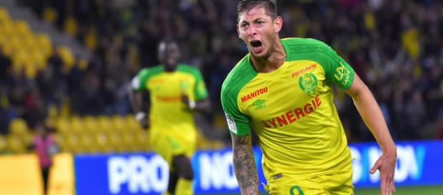 Brighton have ambitious £10m bid for Nantes striker Emiliano Sala ... - wsbuzz.com Brighton have ambitious £10m bid for Nantes striker Emiliano Sala ... - wsbuzz.com