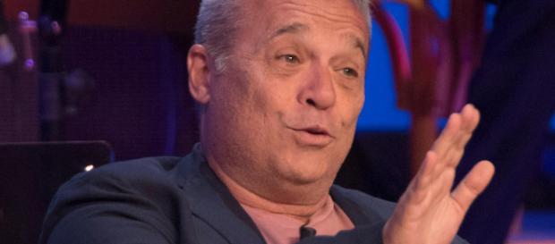 Claudio Amendola 'nero a metà' Claudio Amendola 'nero a metà'