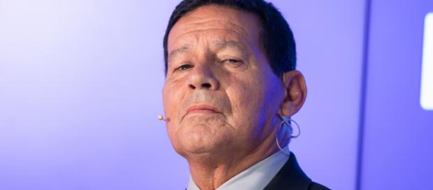 Futuro vice-presidente, General Hamilton Mourão. (foto reprodução). Futuro vice-presidente, General Hamilton Mourão. (foto reprodução).