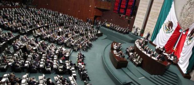 La Cámara de Diputados recibió las solicitudes presupuestarias de los gobernadores y alcaldes. - com.mx La Cámara de Diputados recibió las solicitudes presupuestarias de los gobernadores y alcaldes. - com.mx