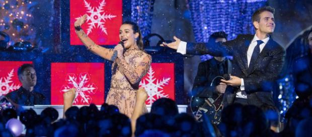 La chanson "Baby, It's Cold Outside" a été bannie des radios américaines. La chanson "Baby, It's Cold Outside" a été bannie des radios américaines.