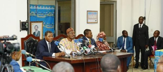 Le Mincom, le Minat et le Minstransport (c) Cameroon Tribune Le Mincom, le Minat et le Minstransport (c) Cameroon Tribune