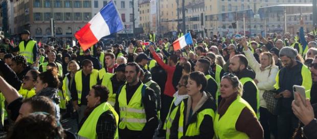 Les gilets jaunes réfléchissent à une liste pour les Européennes Les gilets jaunes réfléchissent à une liste pour les Européennes