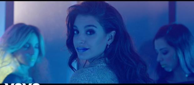 Ana Guerra, en el videoclip de 'Bajito'. / Universal Music Ana Guerra, en el videoclip de 'Bajito'. / Universal Music
