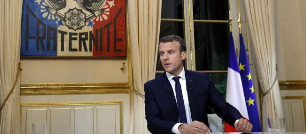 Emmanuel Macron s'exprimera devant les Français à 20H ce lundi Emmanuel Macron s'exprimera devant les Français à 20H ce lundi