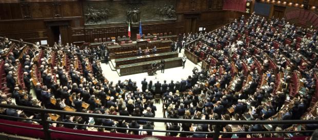 Manovra: taglio pensioni alte del 40% e sconti sulle cartelle Manovra: taglio pensioni alte del 40% e sconti sulle cartelle