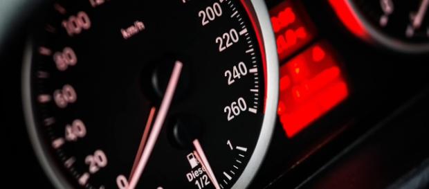 Manovra, tassa sulle auto inquinanti, caos nella maggioranza - tpi.it Manovra, tassa sulle auto inquinanti, caos nella maggioranza - tpi.it