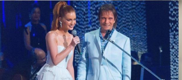 Marina Ruy Barbosa foi convidada especial de Roberto Carlos (Reprodução/TV Globo) Marina Ruy Barbosa foi convidada especial de Roberto Carlos (Reprodução/TV Globo)
