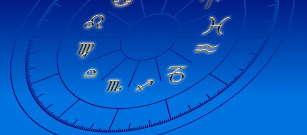 Oroscopo del week end, 8 e 9 dicembre: serenità e positività per i Gemelli e Scorpione Oroscopo del week end, 8 e 9 dicembre: serenità e positività per i Gemelli e Scorpione