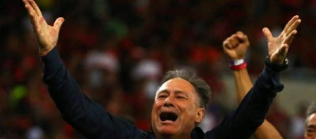 Treinador do Independiente, Ariel Holan pode assumir o Flamengo em 2019 (Foto: Pilar Olivares) Treinador do Independiente, Ariel Holan pode assumir o Flamengo em 2019 (Foto: Pilar Olivares)