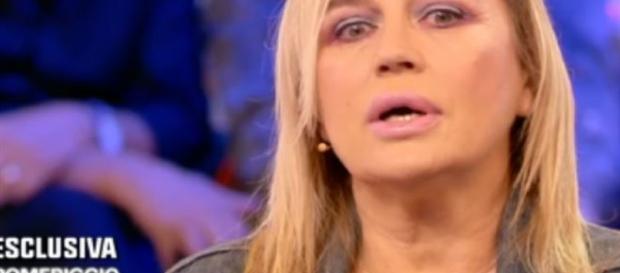 Lory del Santo parla a Verissimo della morte del figlio Lory del Santo parla a Verissimo della morte del figlio