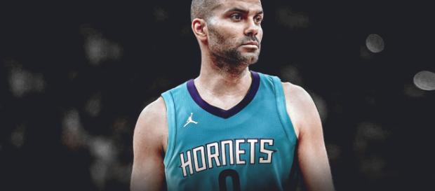 Tony Parker a été un grand artisan de la victoire de Charlotte contre Denver Tony Parker a été un grand artisan de la victoire de Charlotte contre Denver