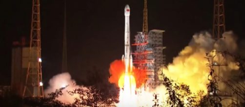 Launch of China’s Chang’e-4 to the Moon. [Image source/SciNews YouTube video]