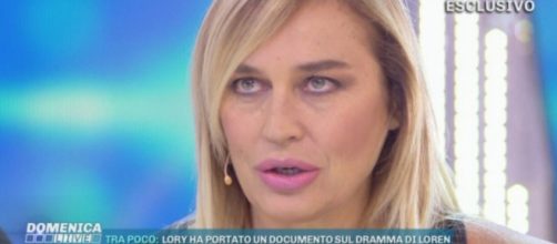 Lory Del Santo ospite a Domenica Live: 'ho temuto di perdere anche Devin'