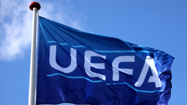 La Uefa potrebbe 'costringere' il PSG a cedere Mbappé.