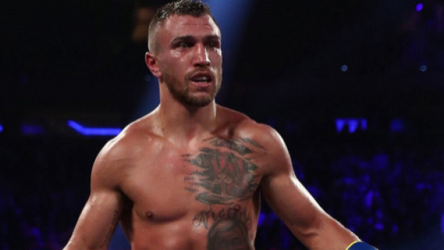 Vasiliy Lomachenko si conferma supercampione WBA e vince anche il titolo WBO