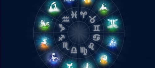 Oroscopo 5 febbraio 2018, previsioni zodiacali di lunedì: ecco cosa accadrà ad inizio settimana agli ultimi sei segni.