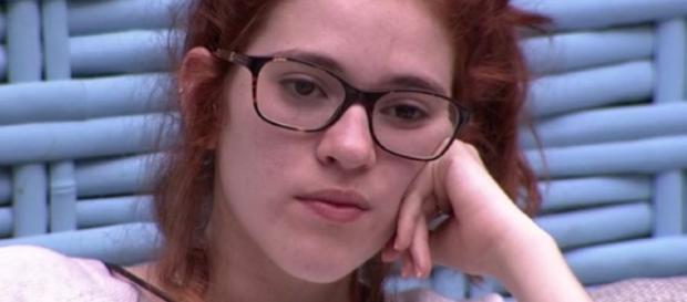 A irritação com seu pai está deixando Ana Clara desmotivada dentro do reality A irritação com seu pai está deixando Ana Clara desmotivada dentro do reality