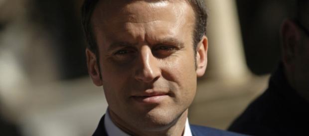 Fonction publique: Macron précise (en partie) ses intentions - bfmtv.com Fonction publique: Macron précise (en partie) ses intentions - bfmtv.com