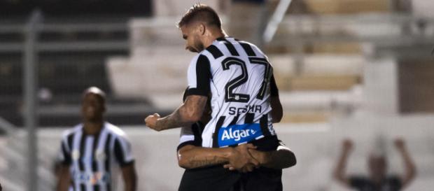 Sasha marcou seu primeiro gol contra a Ponte Sasha marcou seu primeiro gol contra a Ponte