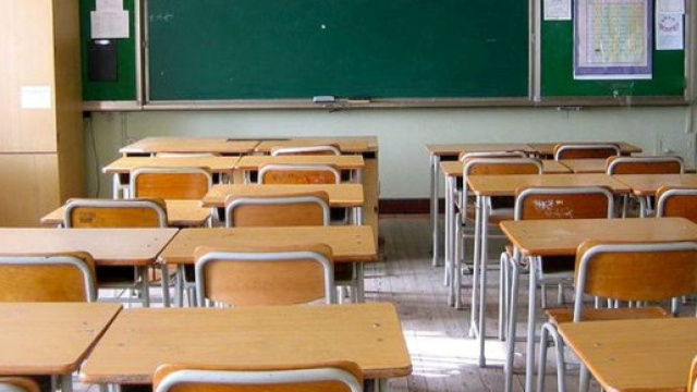 Grave episodio in una scuola superiore di Caserta