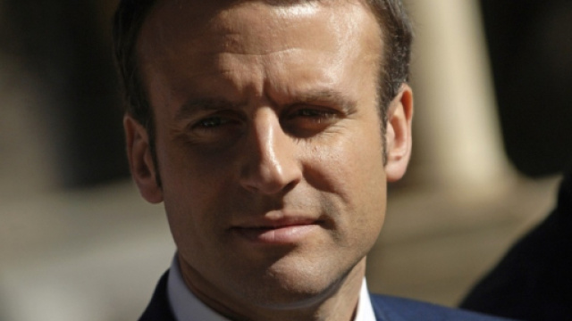 Fonction publique: Macron précise (en partie) ses intentions - bfmtv.com